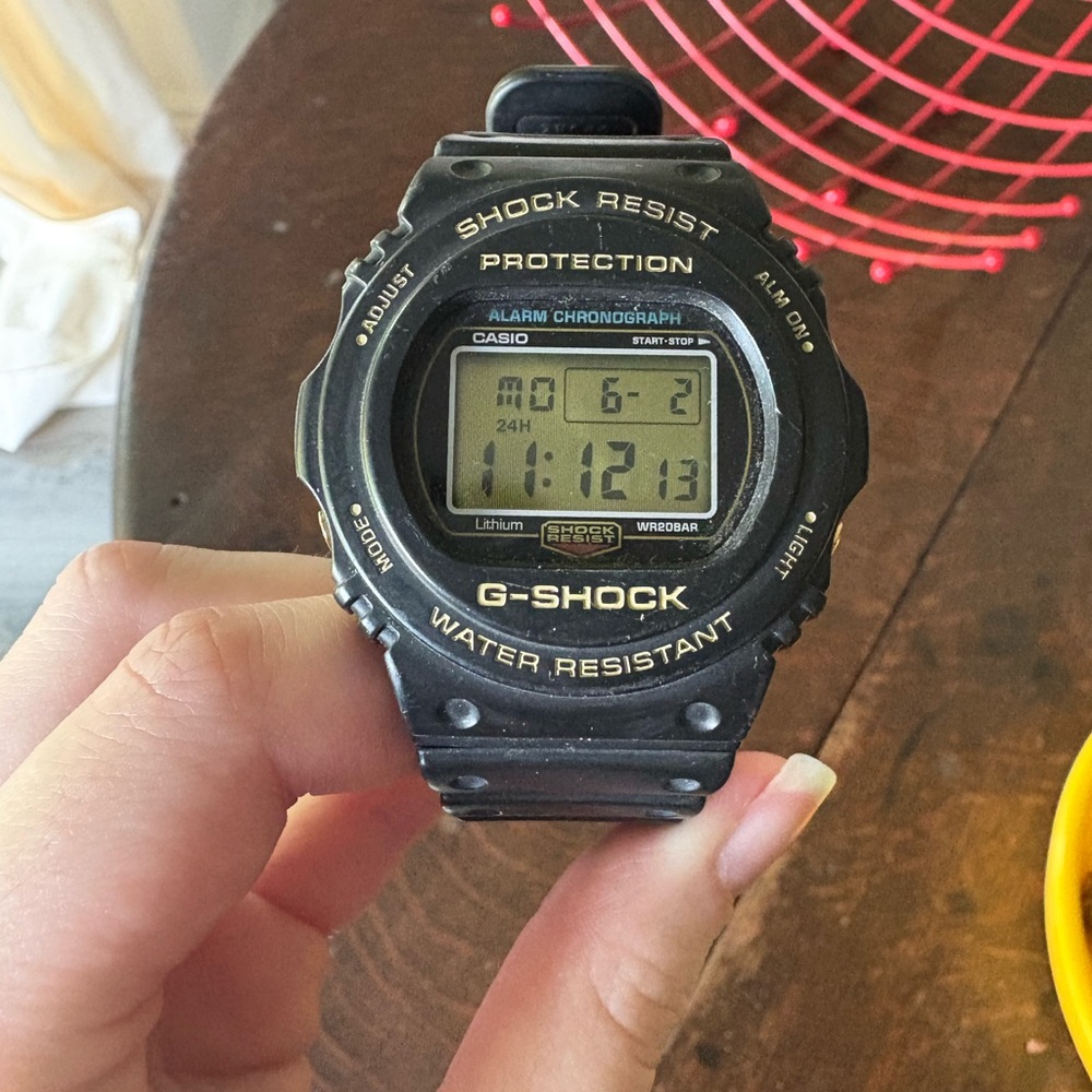 Casio Black Smartwatch with Rugged Design - Picture 2 of 4